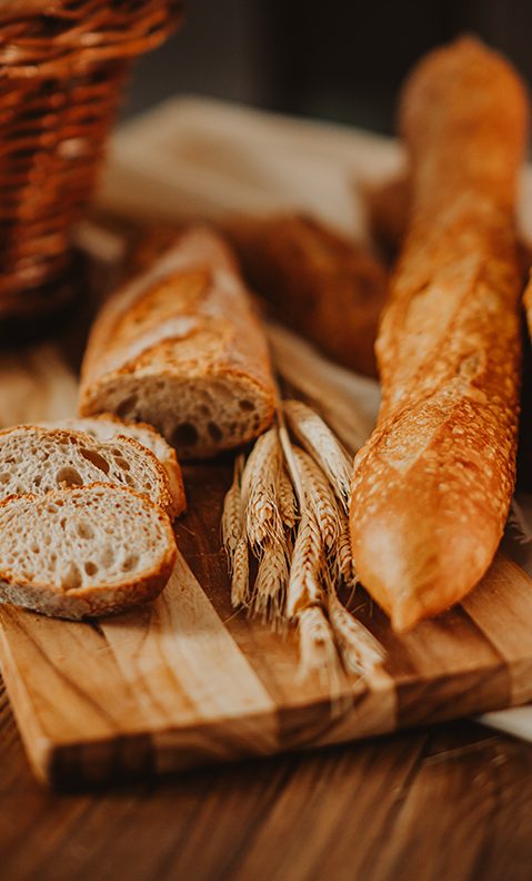 Baguete rústica: Fermentação longa e textura perfeita